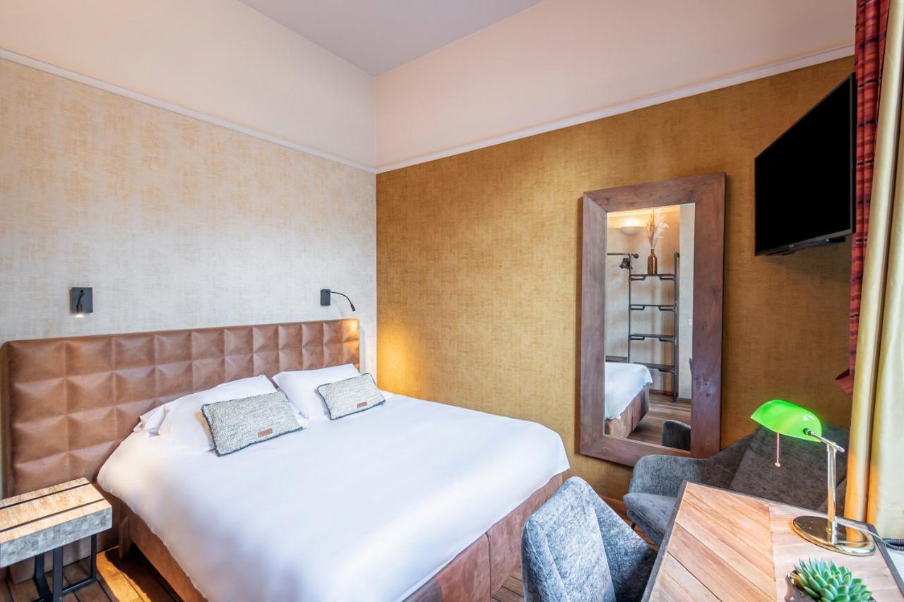 Hotel Des Comtes Durbuy Bagian luar foto